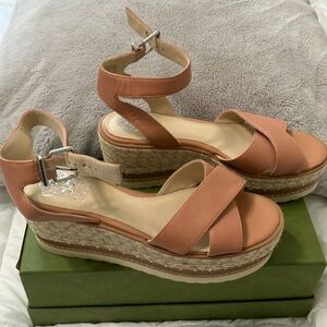 Gorgeous Vince Camuto Wedges